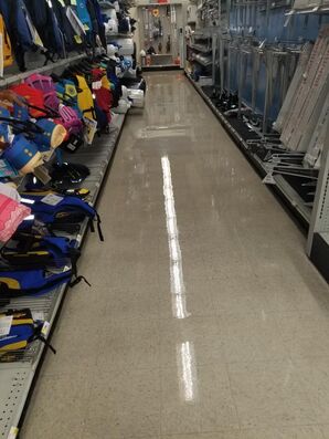 Before & After Commercial Floor Cleaning in Lakewood, OH (6)